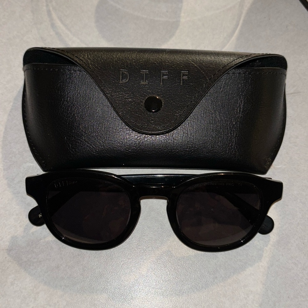 Diff Eyewear Arlo Sunglasses
